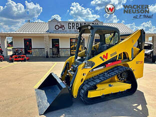 2025 Wacker Compact Track Loaders ST31.
