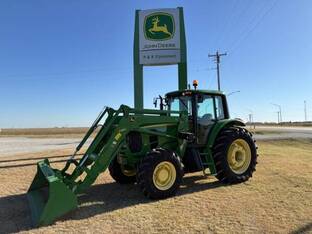 2012 John Deere 7230