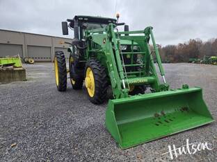2018 John Deere 7230R