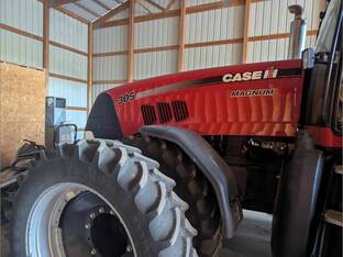 2011 Case IH Magnum 305