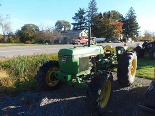 John Deere 2550