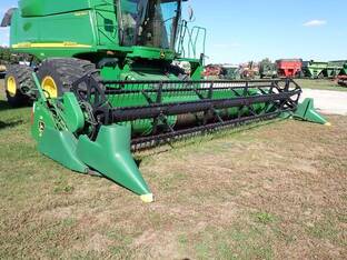 John Deere 925F