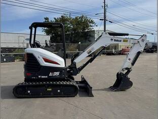 2021 Bobcat E35