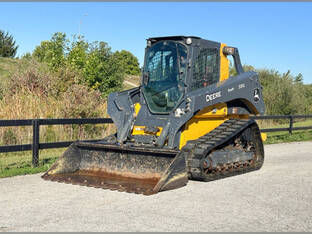 2022 John Deere 331G