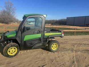 2022 John Deere GATOR XUV 835R