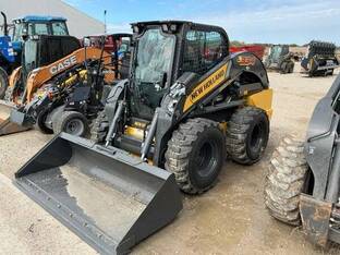 2025 New Holland L334