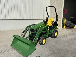 2022 John Deere 1025R