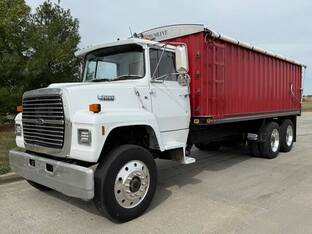 1987 Ford L8000