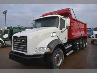 2013 Mack GRANITE GU813