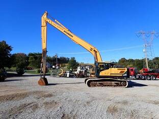 2017 Hyundai HX300LR