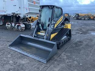 2025 New Holland C337