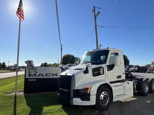 2026 Mack PIONEER 64T