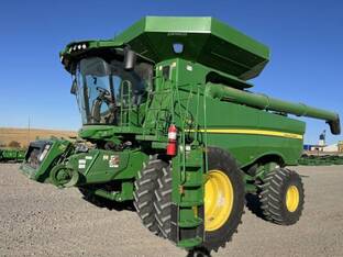 2021 John Deere S770