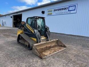 2022 New Holland C337