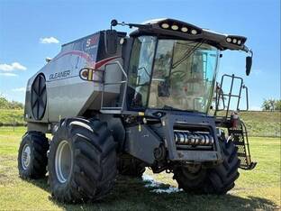 2017 Gleaner S97