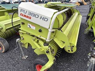 2009 Claas PU380