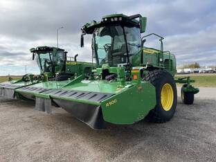 2024 John Deere W235R