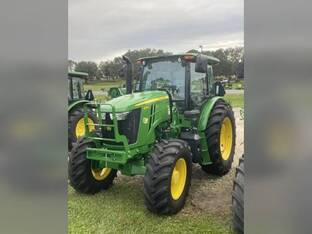 2025 John Deere 6135E