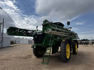 2017 John Deere R4045