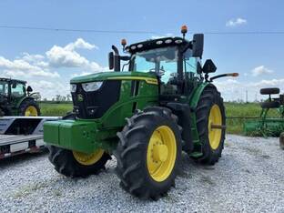 2024 John Deere 6R 215