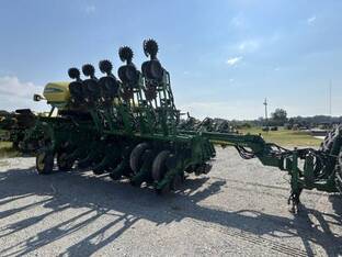 2020 John Deere 1795