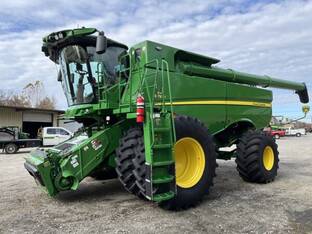 2024 John Deere S780