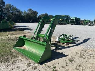 2022 John Deere 640R