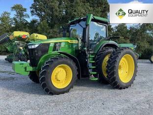 2024 John Deere 7R 230