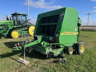 2001 John Deere 547