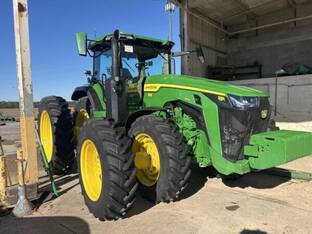 2024 John Deere 8R 340
