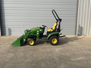 2023 John Deere 1025R