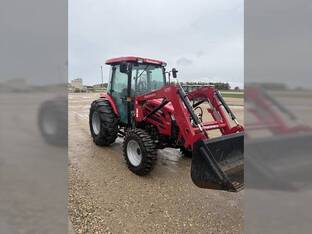 2018 Mahindra 2665ST