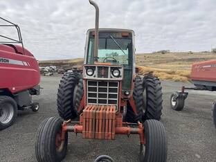 1976 International 1086