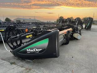 2015 MacDon Industries FD75