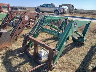 John Deere 720