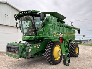 2021 John Deere S770