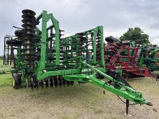 2009 John Deere 2310