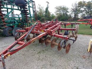 1990 M&W EARTHMASTER 1165