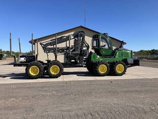 2022 John Deere 1110G