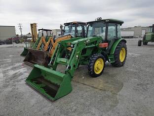 2016 John Deere 5075E