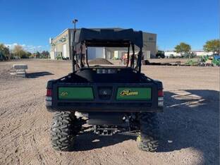 2017 John Deere GATOR XUV 825I S4
