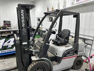 2014 Nissan Forklifts MY1F2A25V