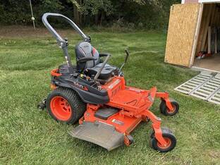 2023 Kubota Z422KWT