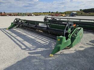 2002 John Deere 925F