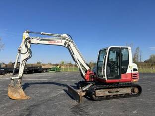 2017 Takeuchi TB290