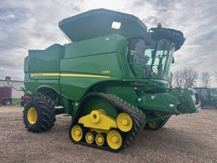 2015 John Deere S680
