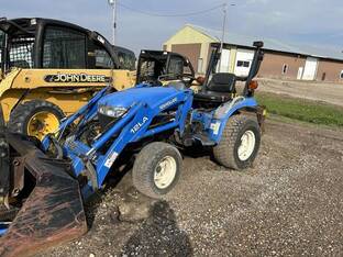 New Holland TC24D
