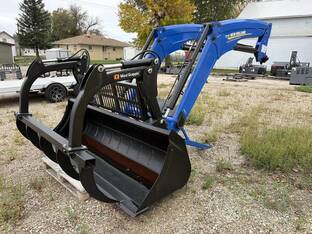 2023 New Holland 935LA