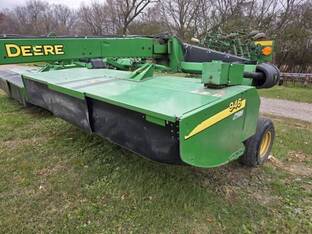 2012 John Deere 946