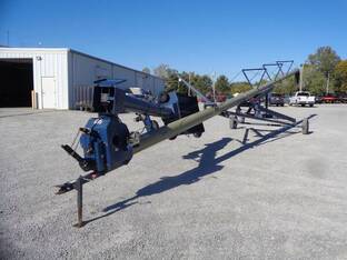 2014 Harvest International H1062